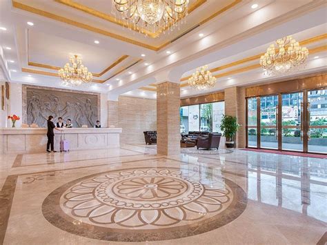 mega mall hotels
